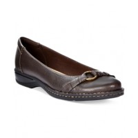 Clarks Collection Women's Pegg Alba Flats Women's Shoes